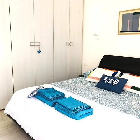 Conchiglia Blu Di Pietra, Comfort E Relax * Pietra Ligure